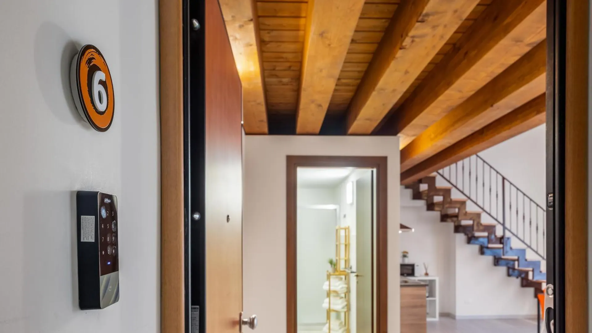 מלון דירות פלרמו Open Sicily Homes - Near The Central Train Station