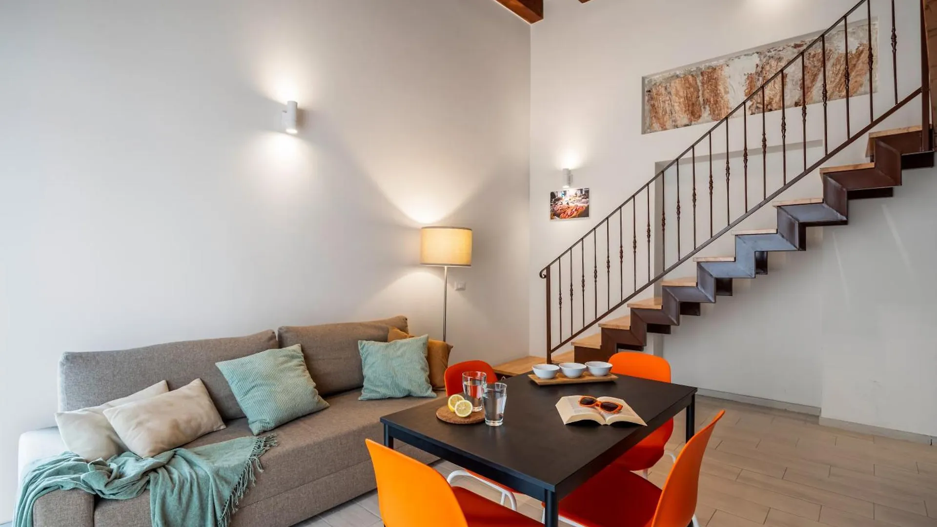 פלרמו Open Sicily Homes - Near The Central Train Station 0*,  איטליה