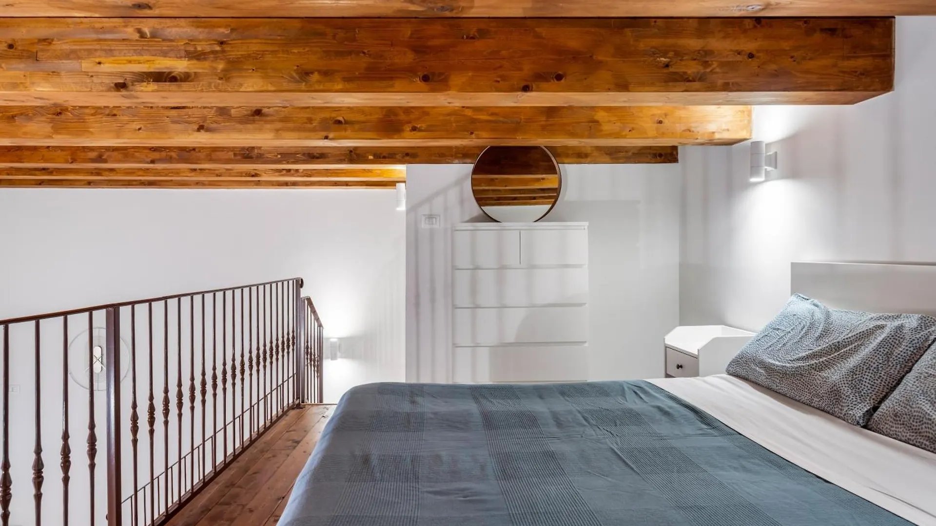 Lägenhetshotell Open Sicily Homes - Near The Central Train Station Palermo